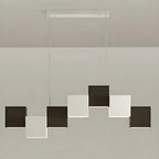 Îlot de cuisine moderne en forme de cube noir avec éclairage LED dimmable