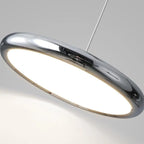 Suspension moderne argentée pour îlot de cuisine, à intensité variable et LED, idéale pour la cuisine.