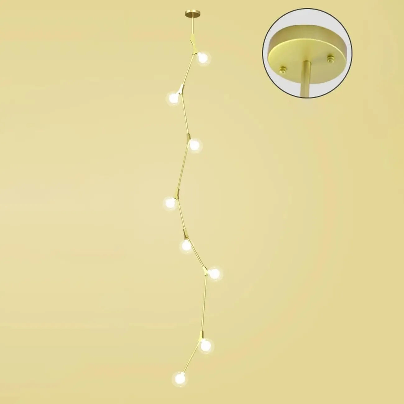 Lustre moderne doré à branches, globe en verre et tige de suspension pour escalier