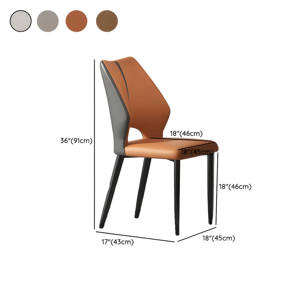 Chaise de salle à manger d'appoint marron à dossier incurvé en similicuir.