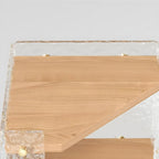 Meuble d'angle moderne avec étagères ouvertes en acrylique et bois naturel