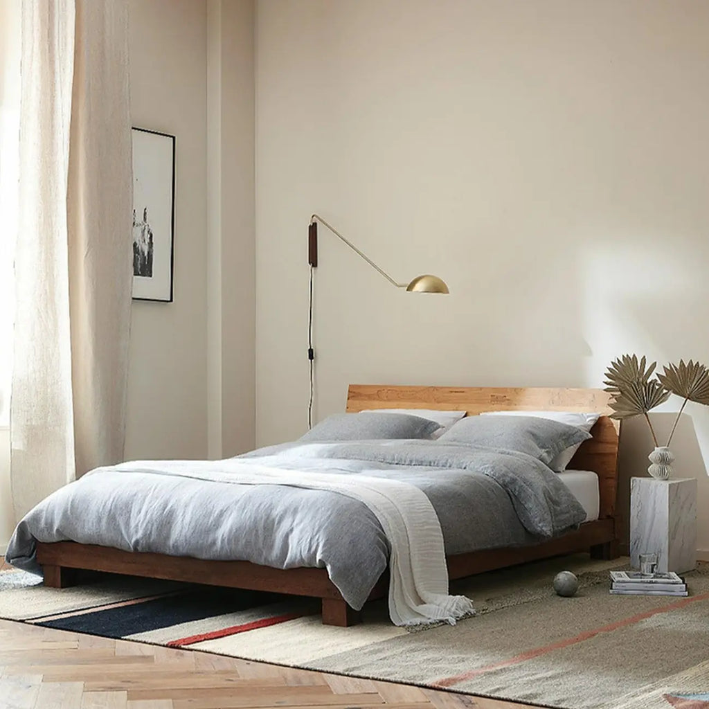 10 Applique da parete moderne con braccio orientabile per camera da letto