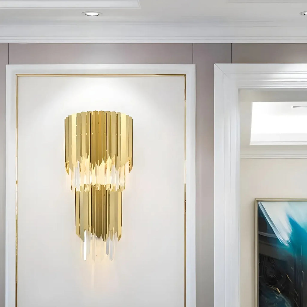 Applique murale moderne à plusieurs niveaux en métal doré et cristal brillant