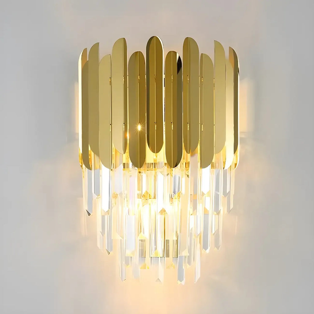 Applique murale moderne à plusieurs niveaux en métal doré et cristal brillant