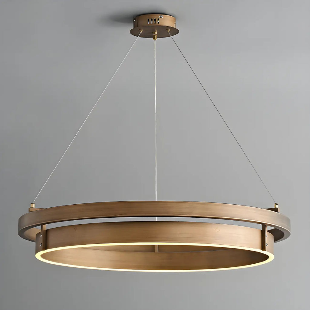 Lustre moderne élégant en laiton avec anneau et LED à intensité variable