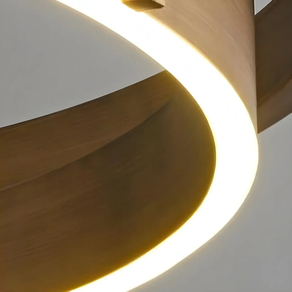 Lustre moderne élégant en laiton avec anneau et LED à intensité variable