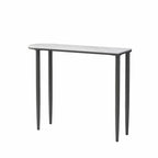 Table de bar moderne aux formes libres avec plateau en pierre blanche et structure en fer