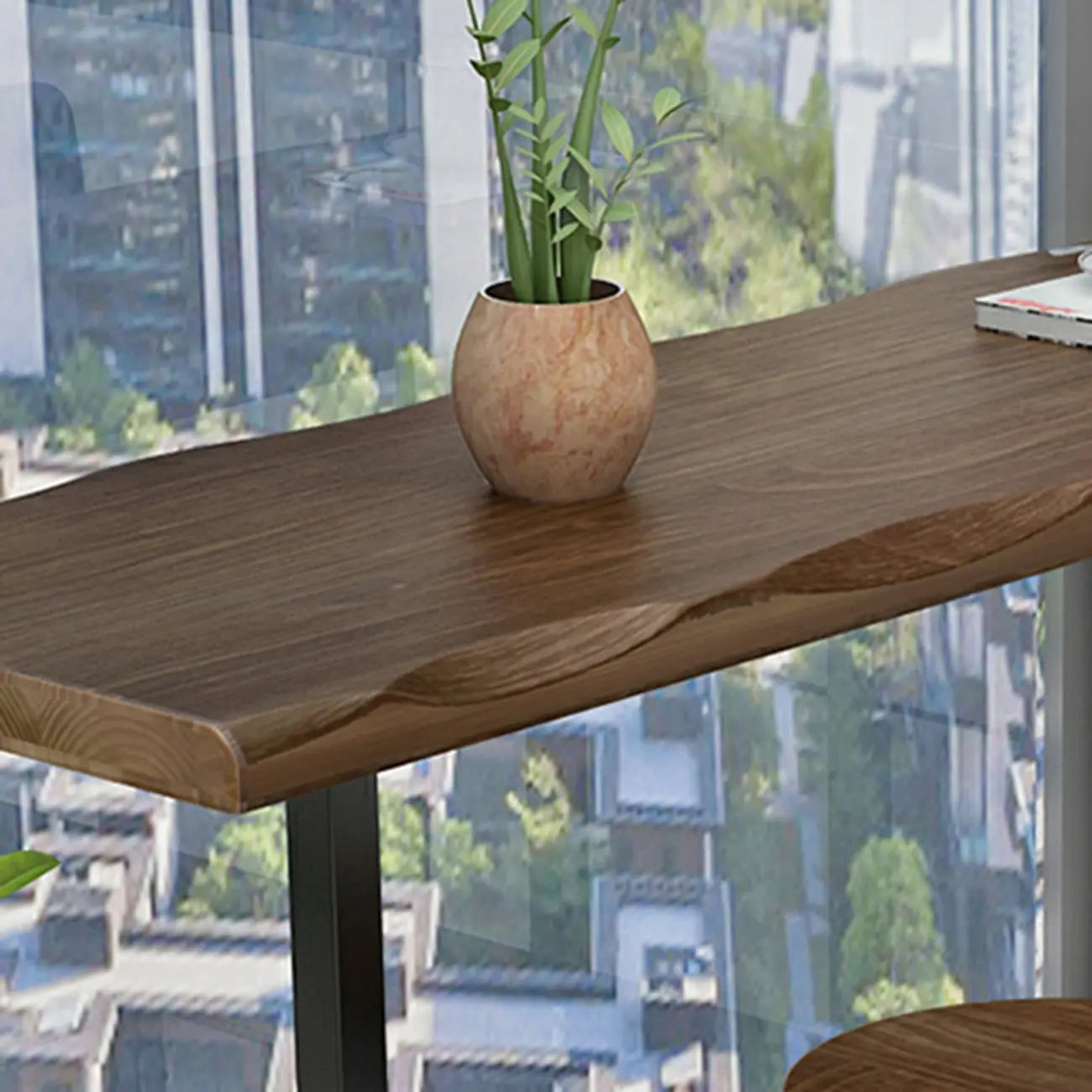 Table de bar moderne en pin brun et fer forgé avec plateau en bois de pin brun
