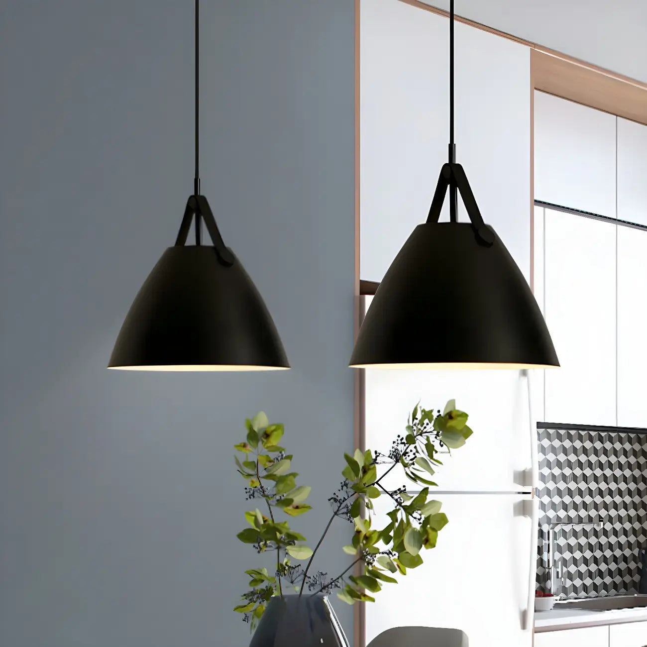 Suspension moderne en métal noir réglable pour îlot de cuisine