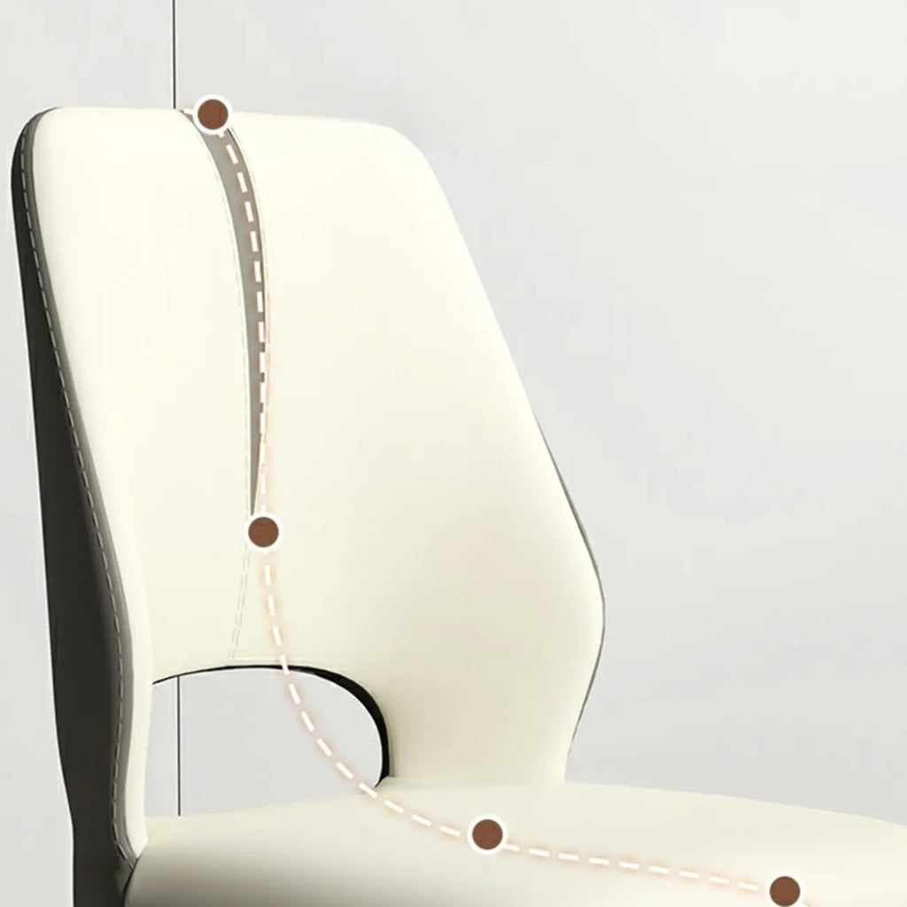 Chaises de salle à manger à oreilles en similicuir avec pieds en métal