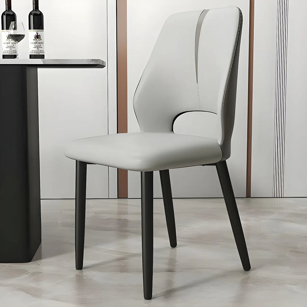 Chaises de salle à manger à oreilles en similicuir avec pieds en métal