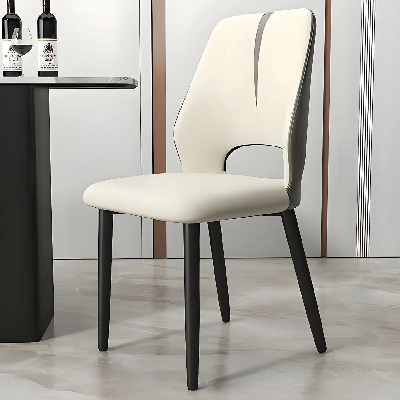 Chaises de salle à manger à oreilles en similicuir avec pieds en métal