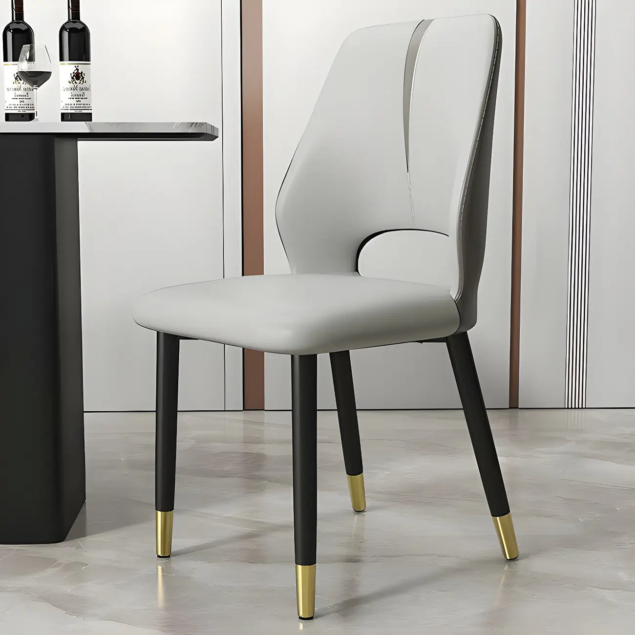 Chaises de salle à manger à oreilles en similicuir avec pieds en métal