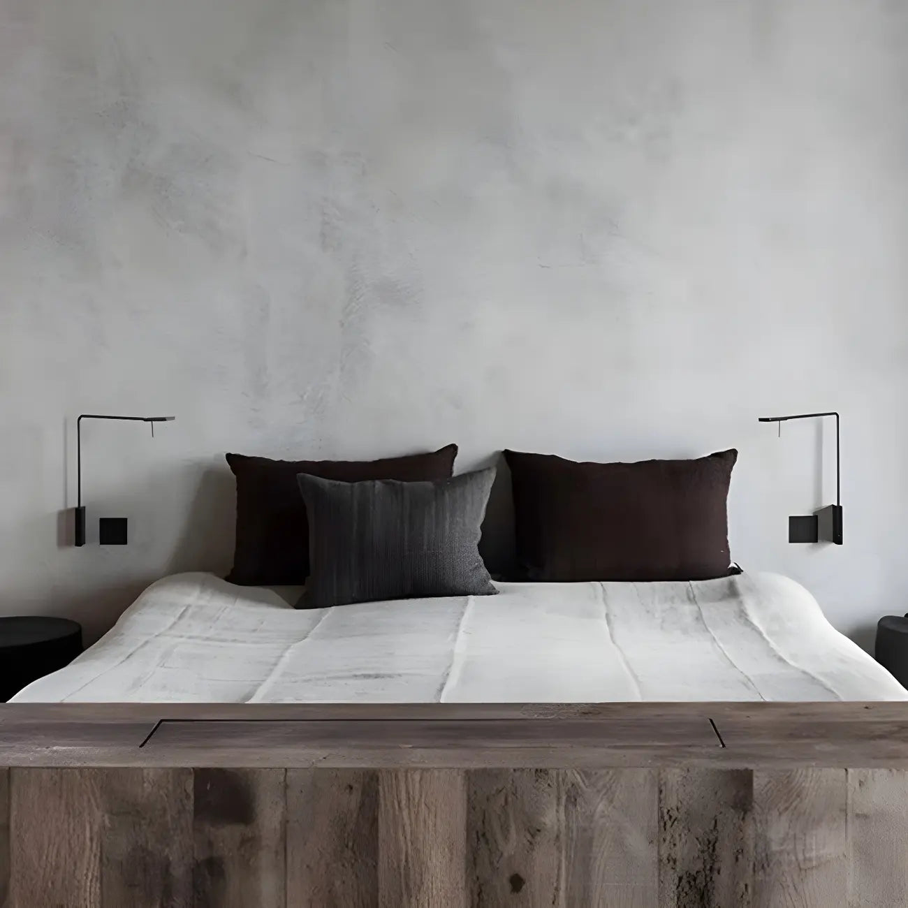 Applique murale à bras articulé, petite, en métal noir, câblée, à une lumière