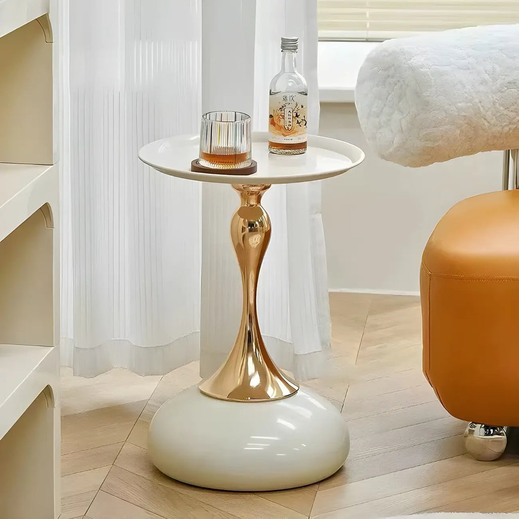 Table d'appoint ronde en métal luxueuse avec plateau pour salon