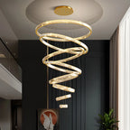 Lustre moderne à plusieurs niveaux en cristal et anneaux en spirale dorée, télécommande LED