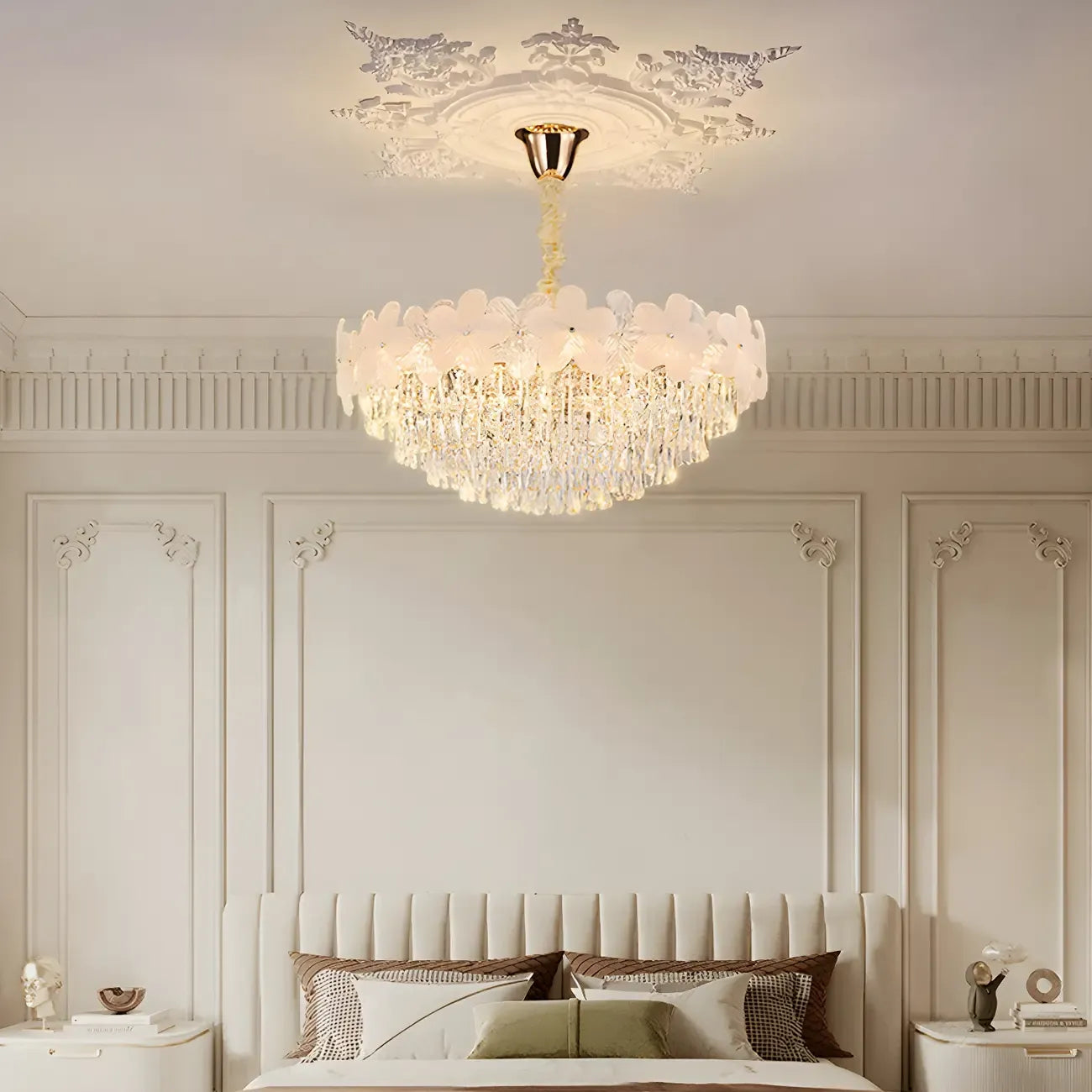 Lustre élégant en cristal à fleurs dorées avec LED pour salon