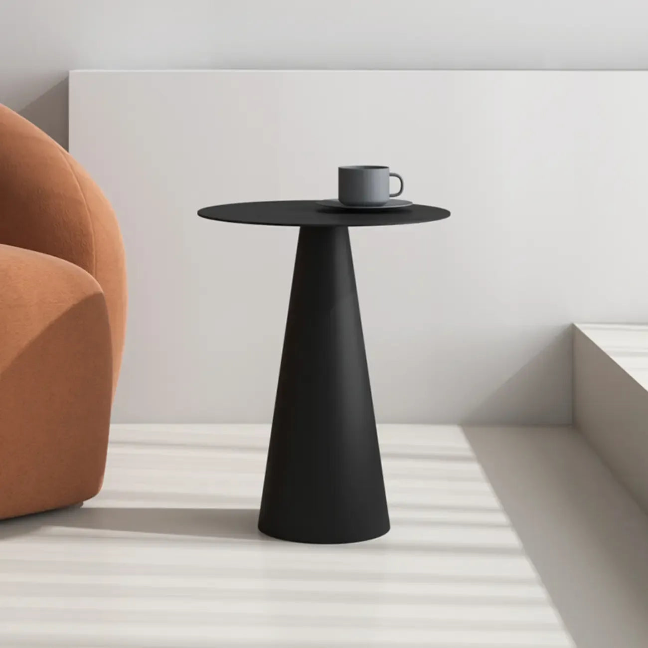 Table d'appoint ronde minimaliste en fer noir pour salon