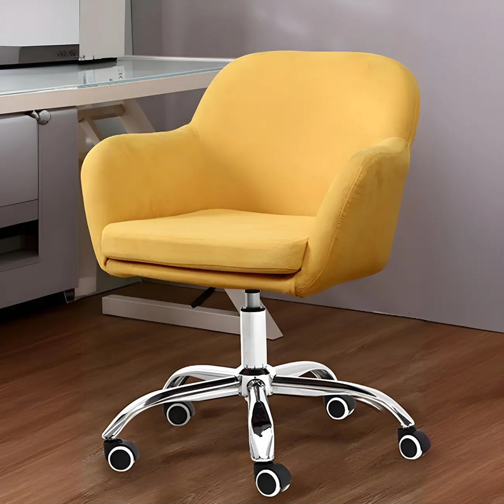 Chaise de bureau pivotante à dossier bas en tissu vert avec accoudoirs