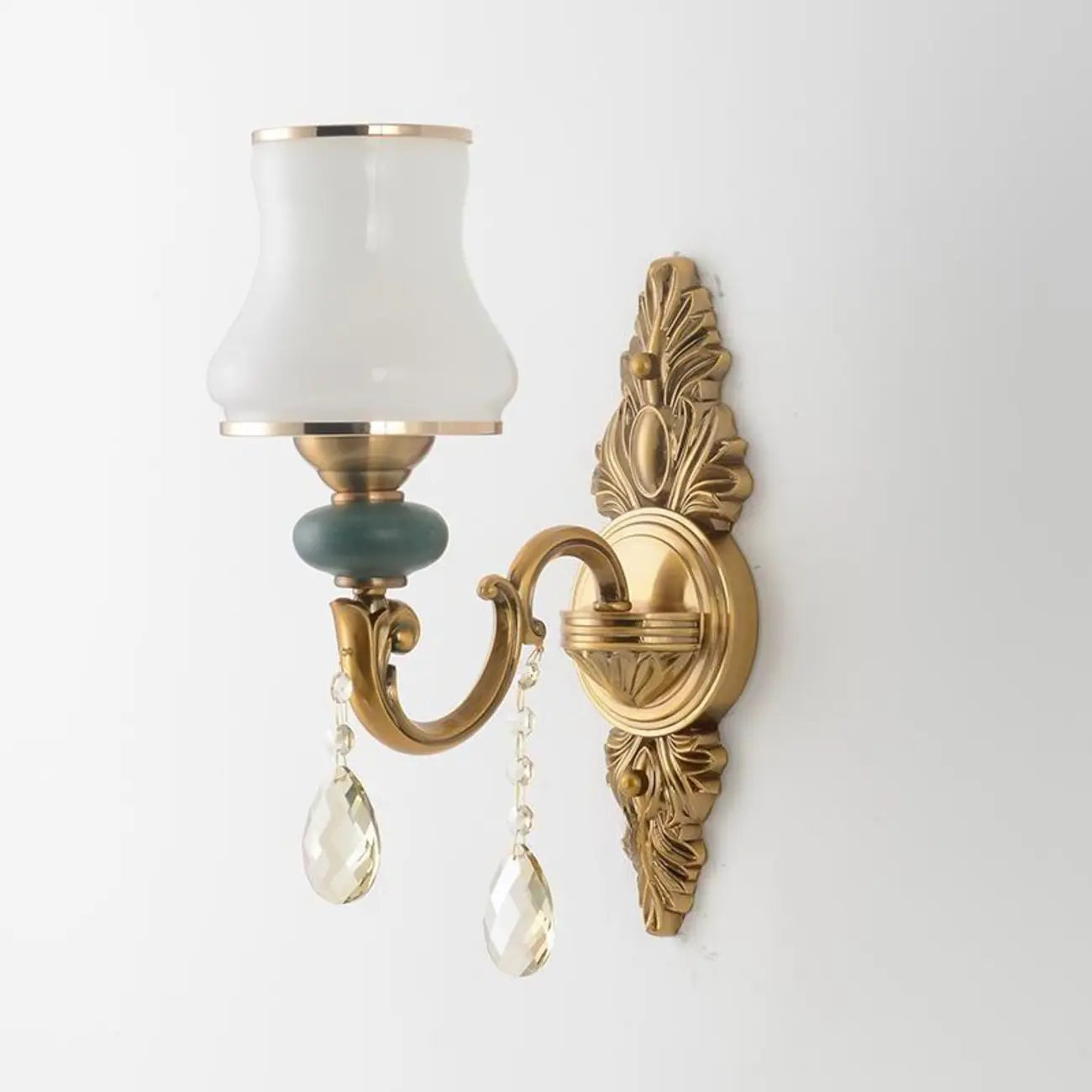 Applique murale vintage en laiton à double bras avec accents de cristal
