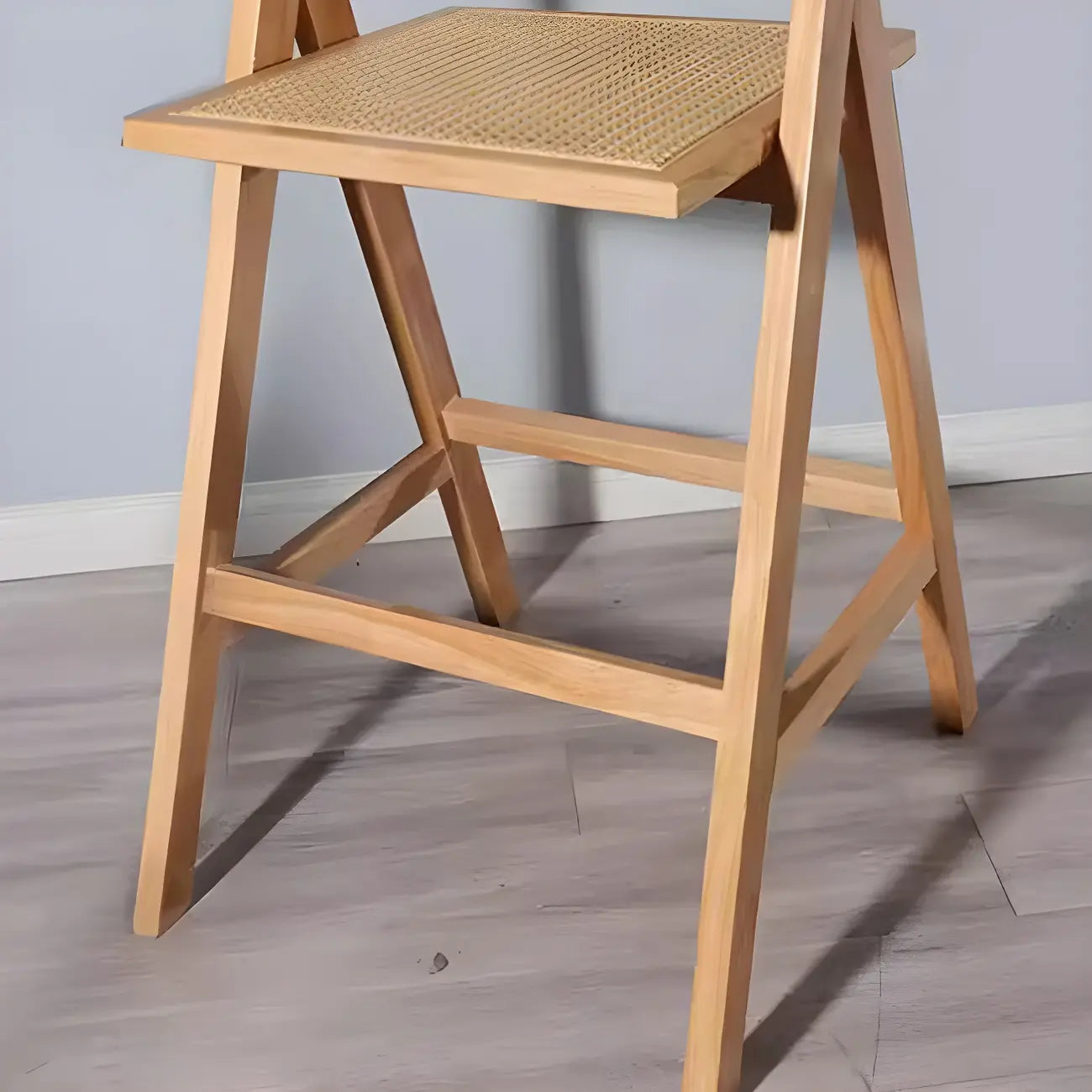 Tabourets de bar carrés empilables en rotin style milieu du siècle