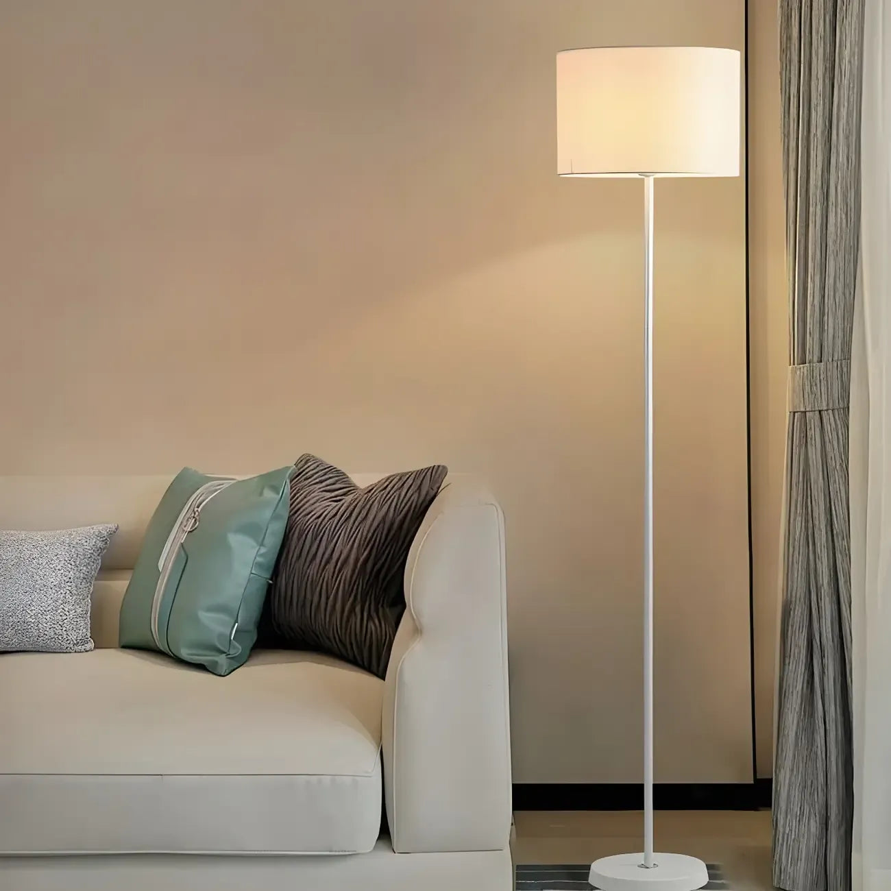 Lampada da terra 55 Modern Fabric Barrel in metallo nero