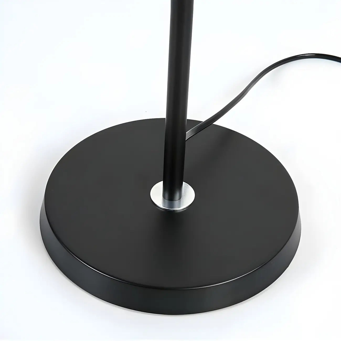 Lampada da terra 55 Modern Fabric Barrel in metallo nero