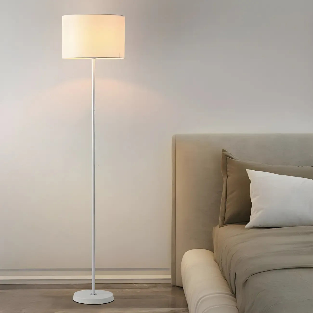 Lampada da terra 55 Modern Fabric Barrel in metallo nero