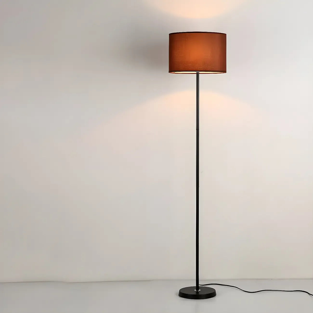 Lampada da terra 55 Modern Fabric Barrel in metallo nero