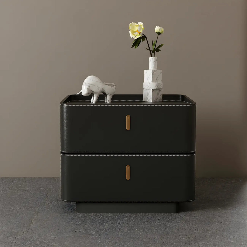 Table de chevet moderne à 2 tiroirs avec plateau en similicuir noir et revêtement en bois