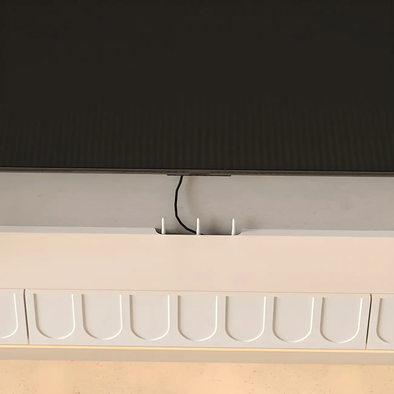 Mobile TV galleggiante a U da 65" in legno bianco con armadietto