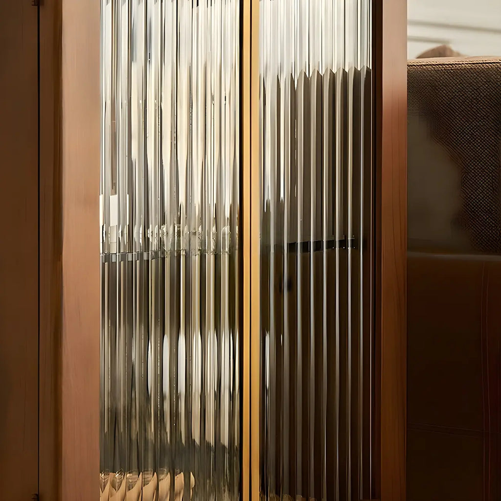 Armoire de rangement moderne sur pieds en bois brun et verre