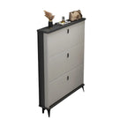 Armoire à chaussures d'entrée grise et blanche à façade rabattable