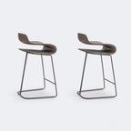 Tabouret de bar industriel en plastique et structure en acier, dossier bas et sans accoudoirs