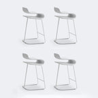Tabouret de bar industriel en plastique et structure en acier, dossier bas et sans accoudoirs