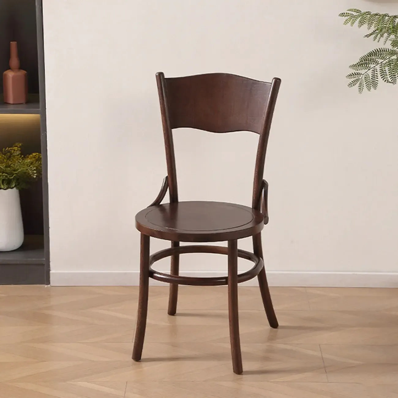 Chaise de salle à manger ronde en bois de style moderne du milieu du siècle