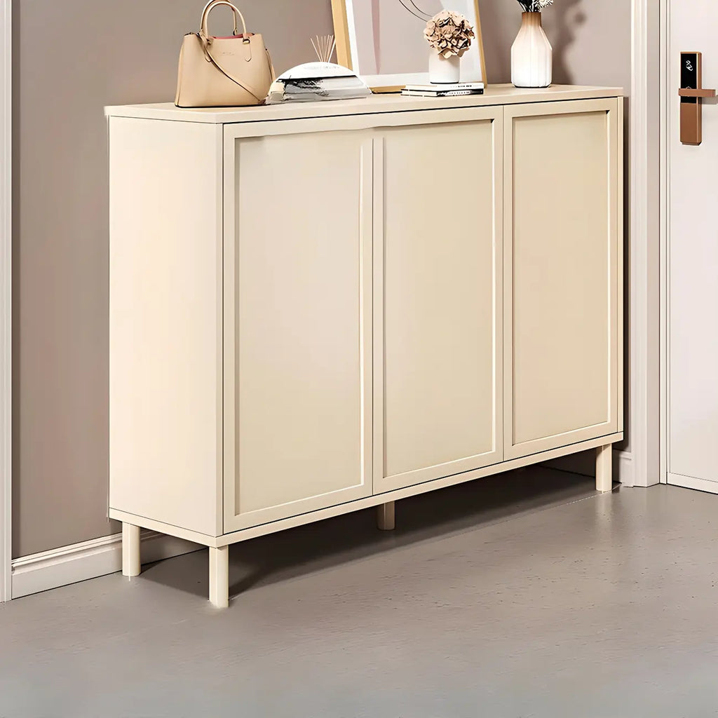 Meuble à chaussures en bois blanc crème avec étagère à chaussures