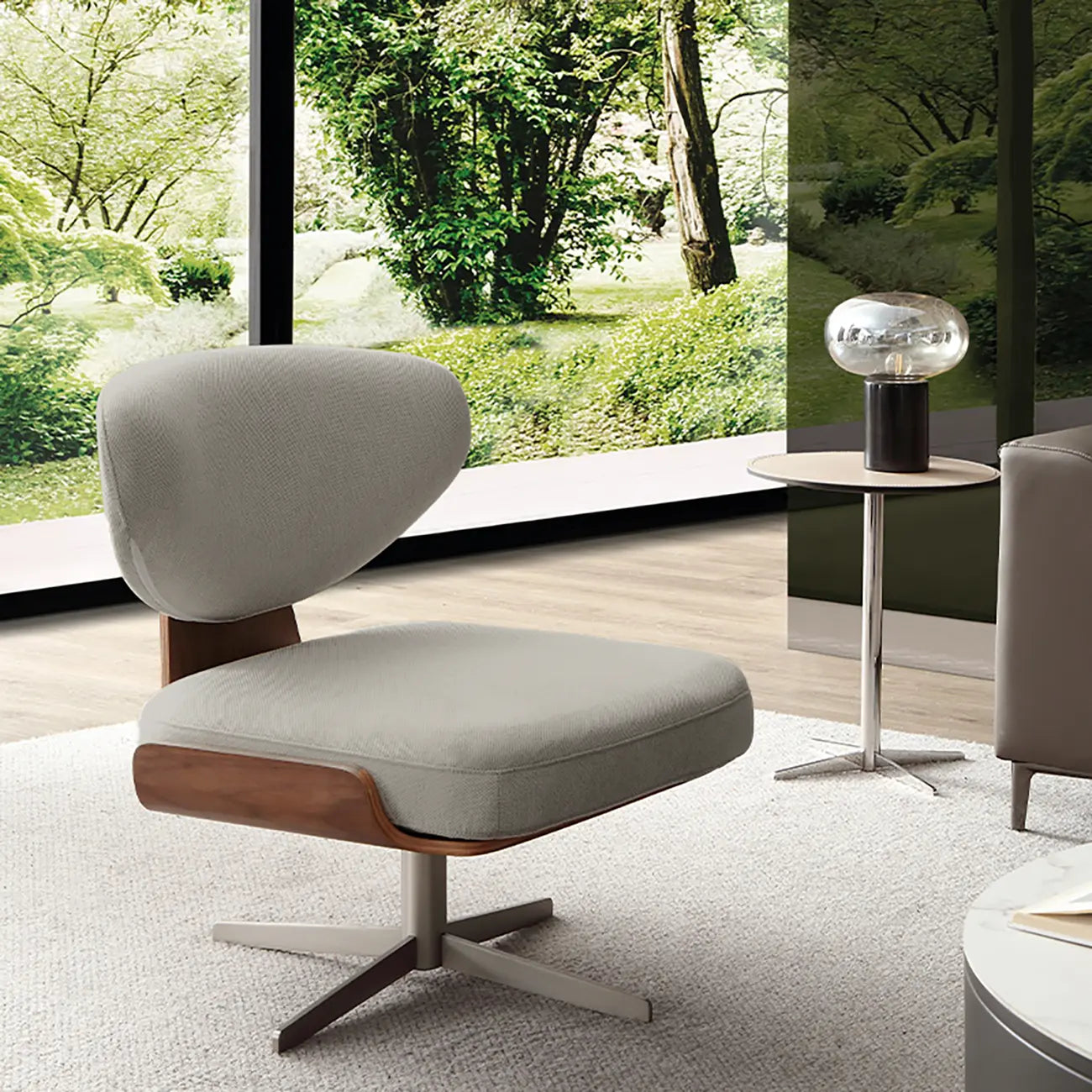 Fauteuil pivotant moderne en lin avec piètement en métal