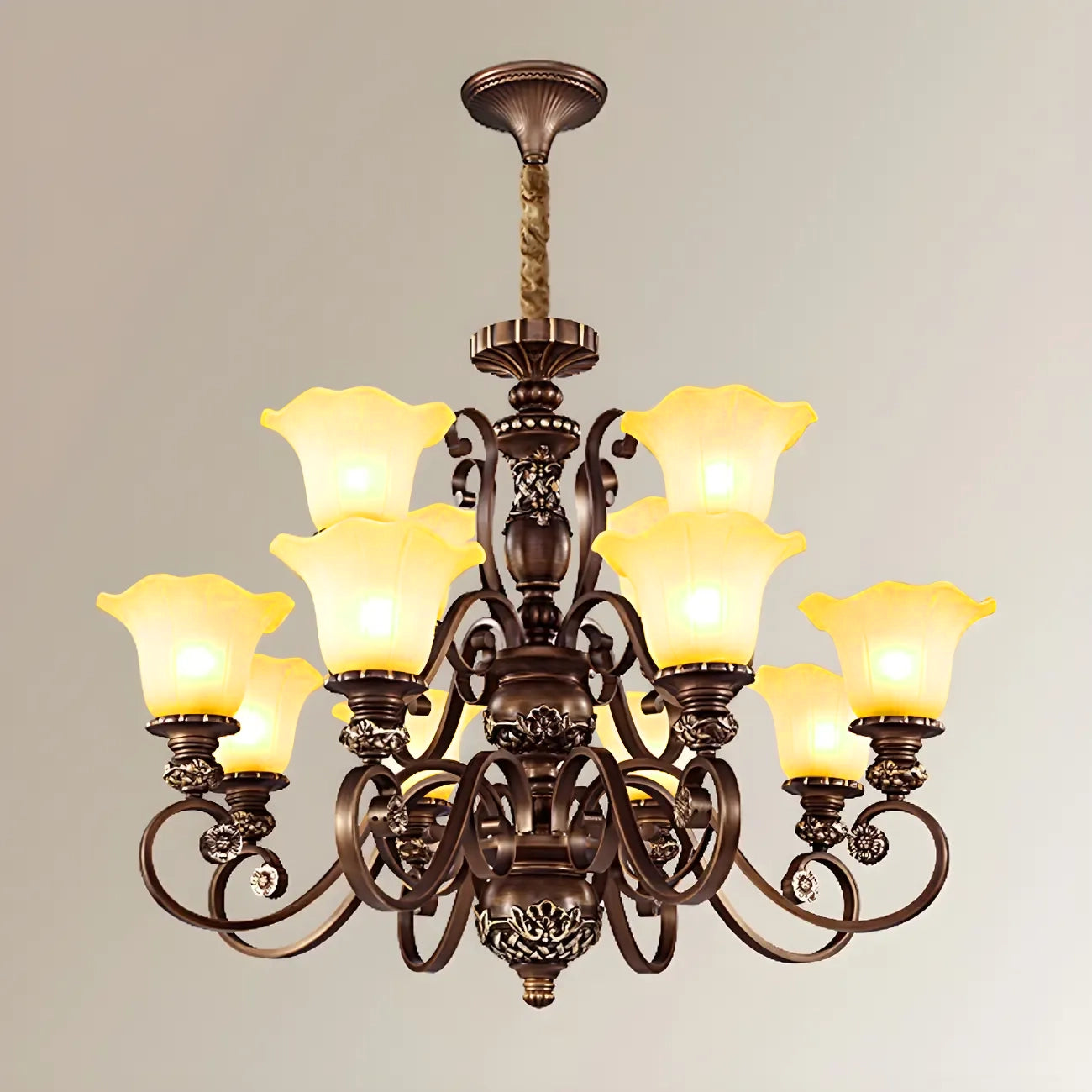 Lustre vintage en métal brun à motif floral, design classique