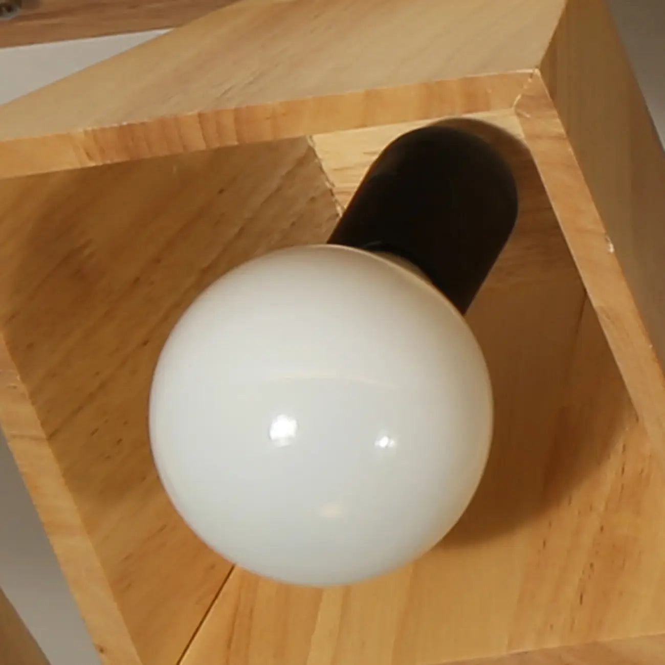 Faretto Orientabile a 4 Luci in Legno Moderno a LED