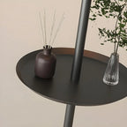 Lampadaire moderne en métal noir 63 avec étagère et éclairage LED