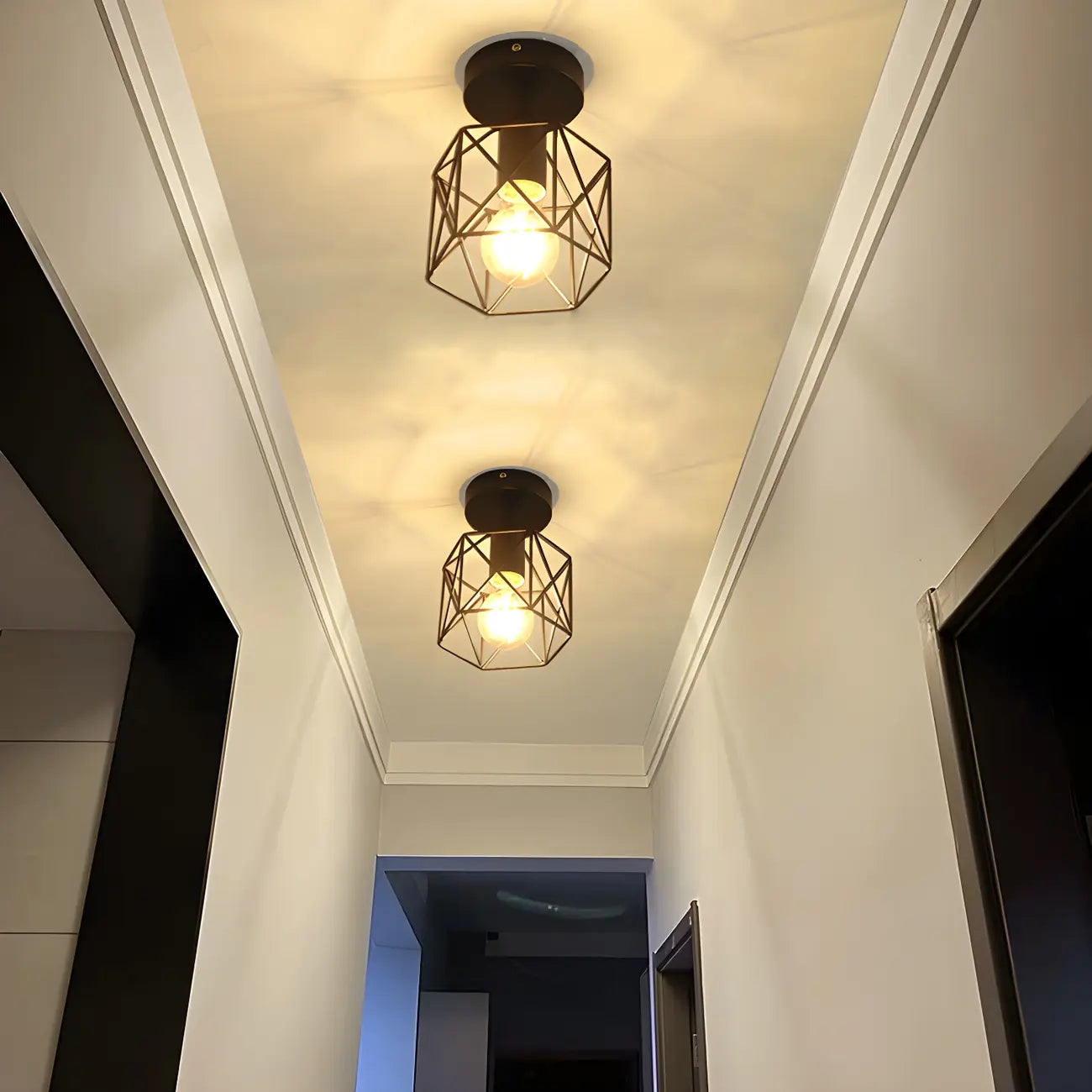 Plafonnier semi-encastré industriel noir à LED pour couloir