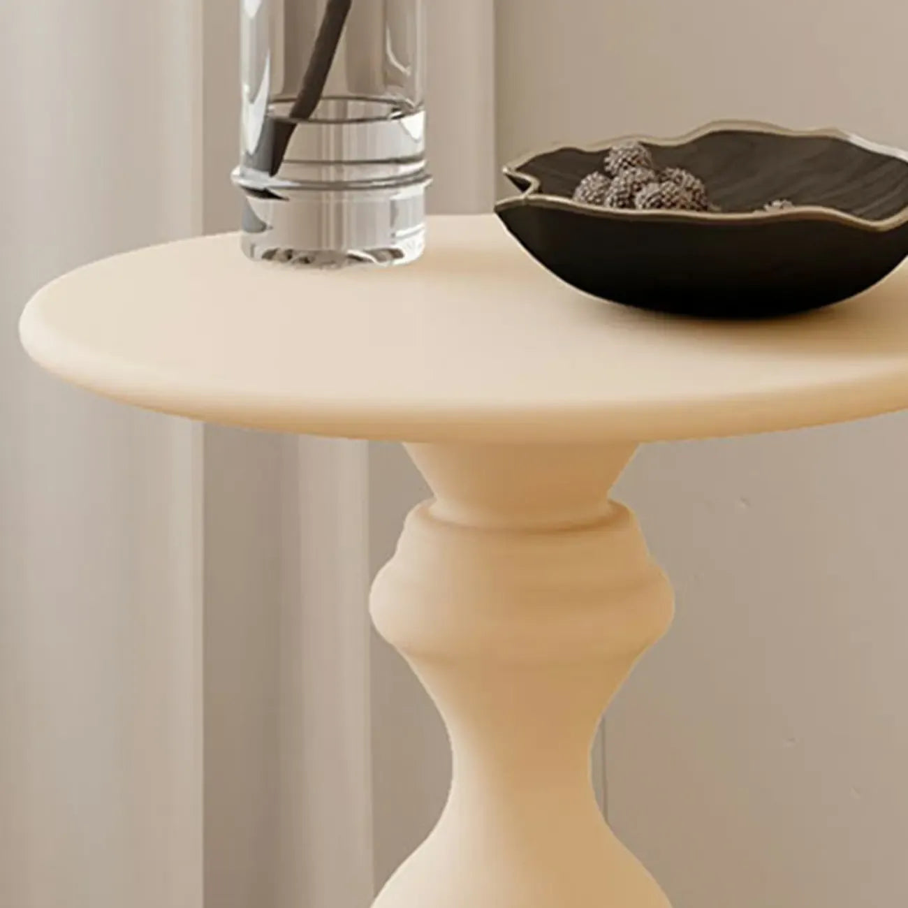 Table d'appoint ronde en métal résistant, petite, pour salon
