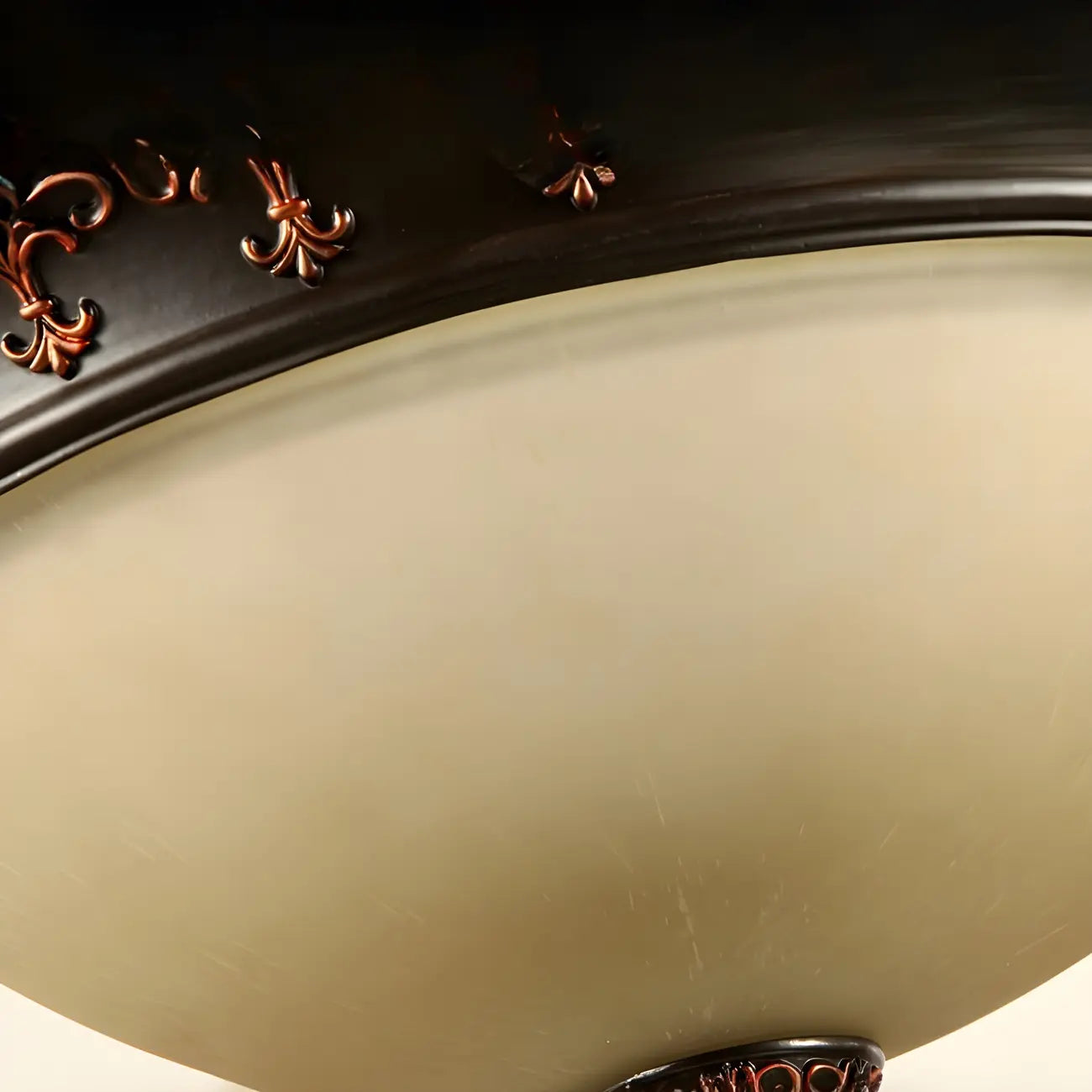 Plafonnier semi-encastré à 3 lumières en verre dépoli marron style grange