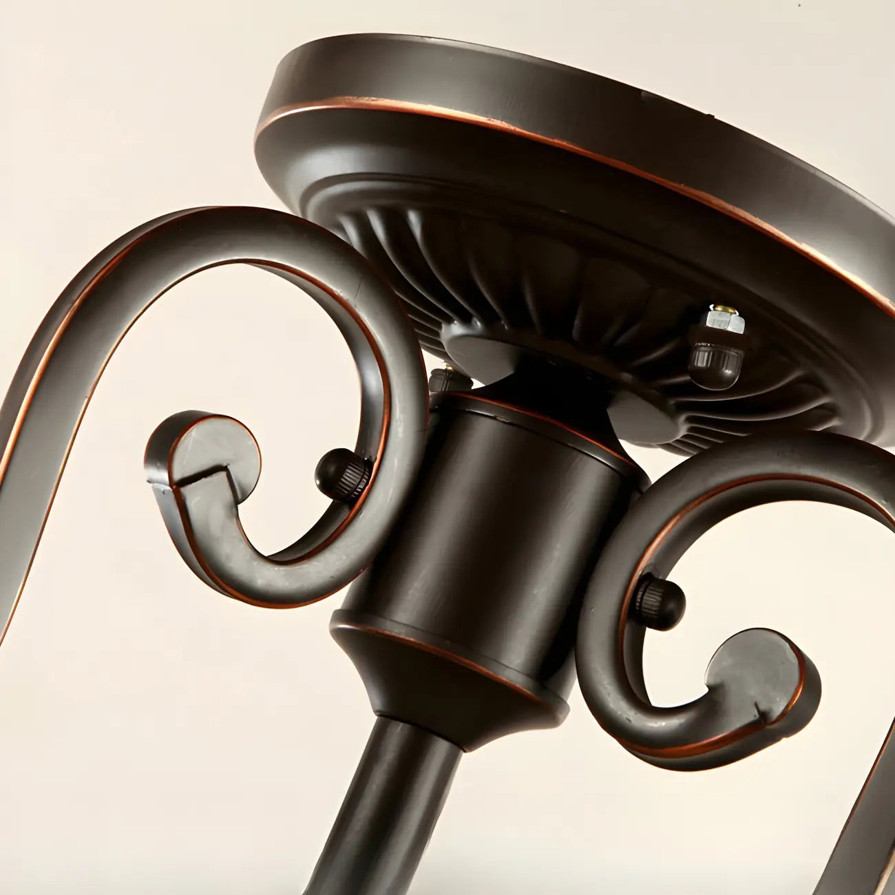 Plafonnier semi-encastré à 3 lumières en verre dépoli marron style grange