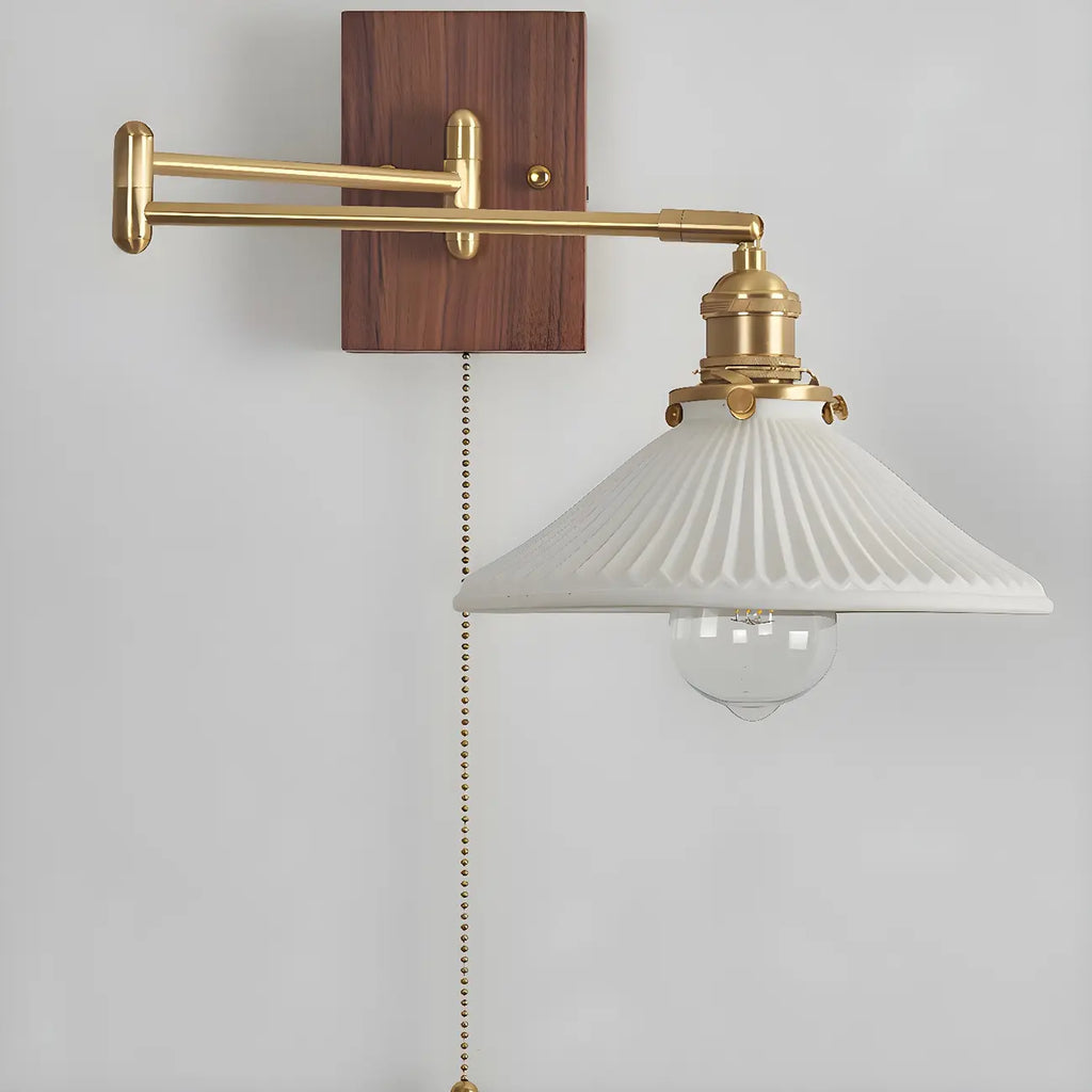 Lampe murale élégante à bras articulé plissé pour usage de chevet
