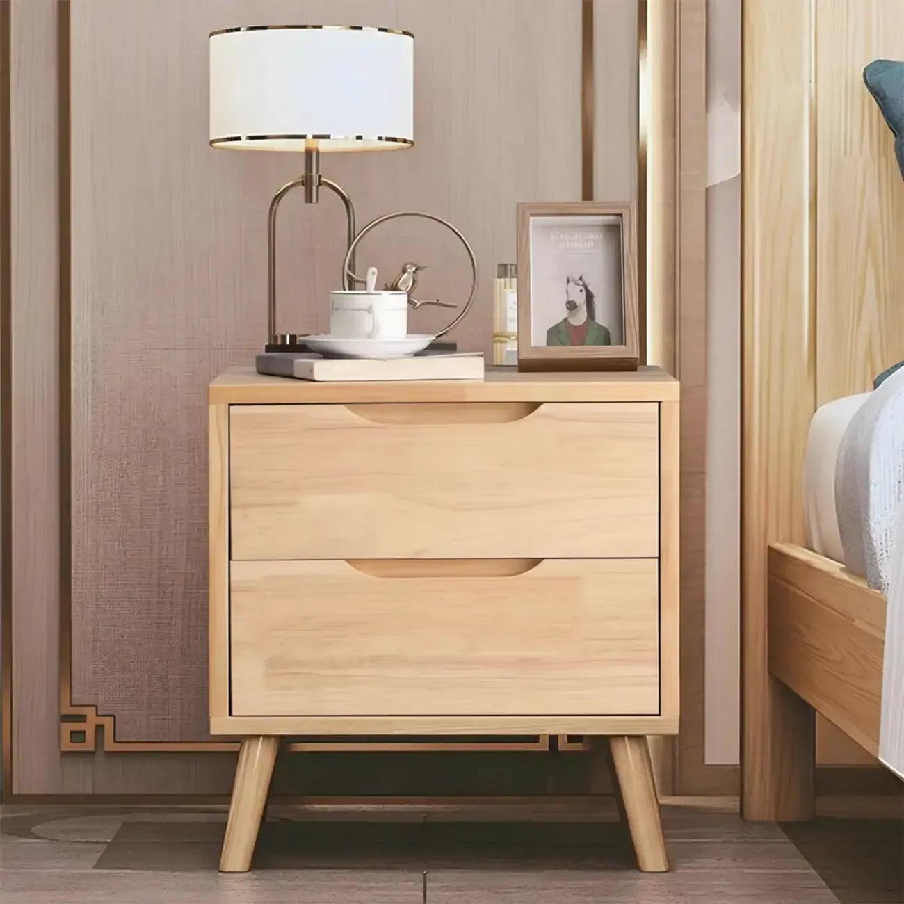 Comodino scandinavo in legno a 2 cassetti