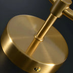 Plafonnier semi-encastré moderne en verre, métal doré et globe.
