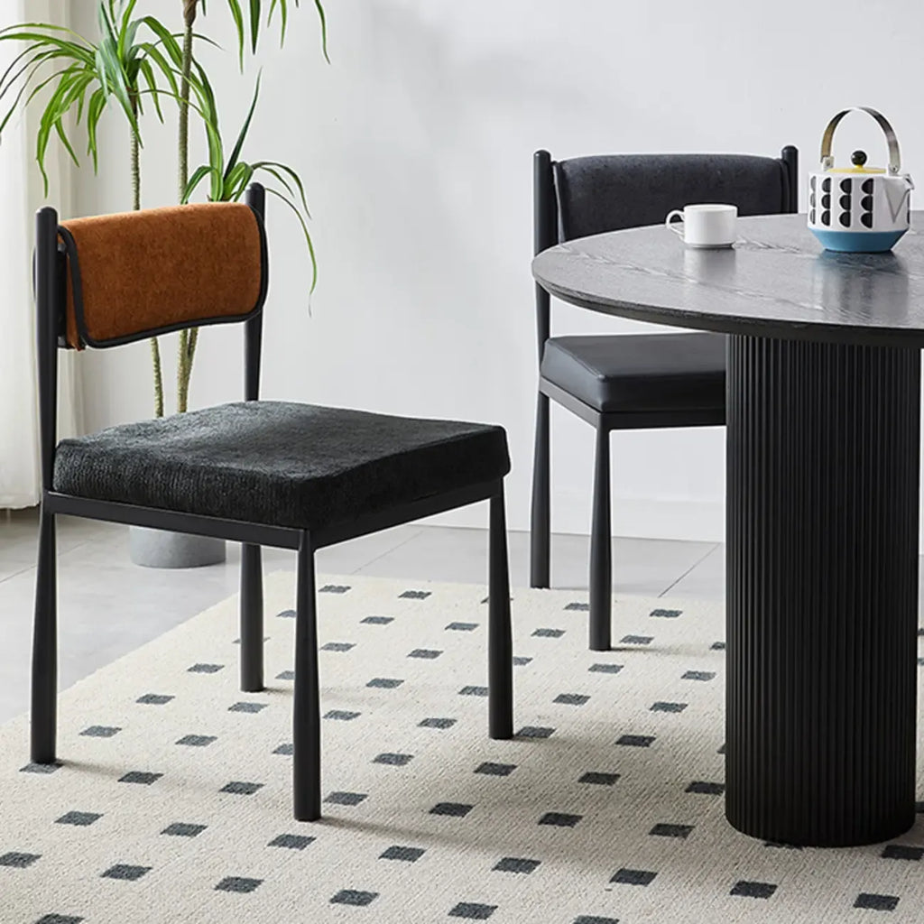 Chaise de salle à manger rembourrée en lin de style moderne du milieu du siècle