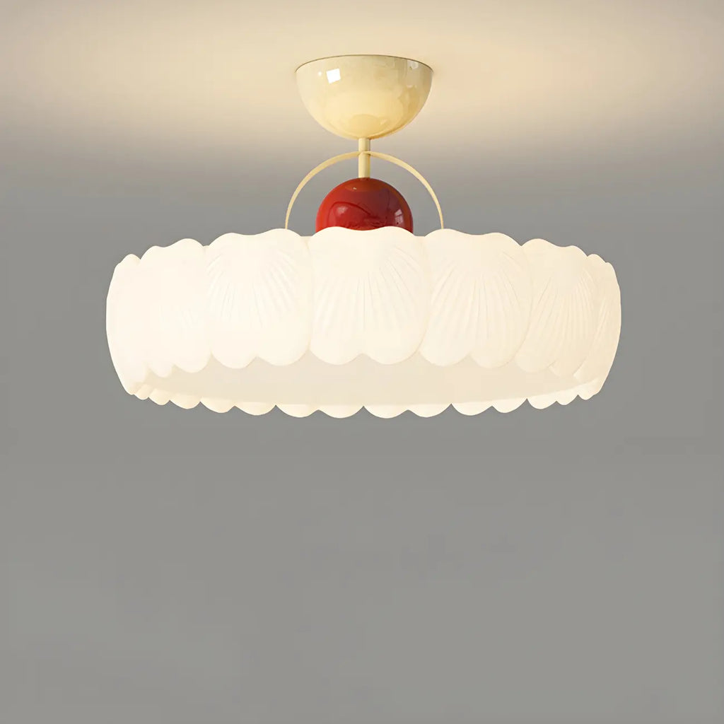 Plafonnier semi-encastré beige en forme de tambour avec abat-jour en plastique